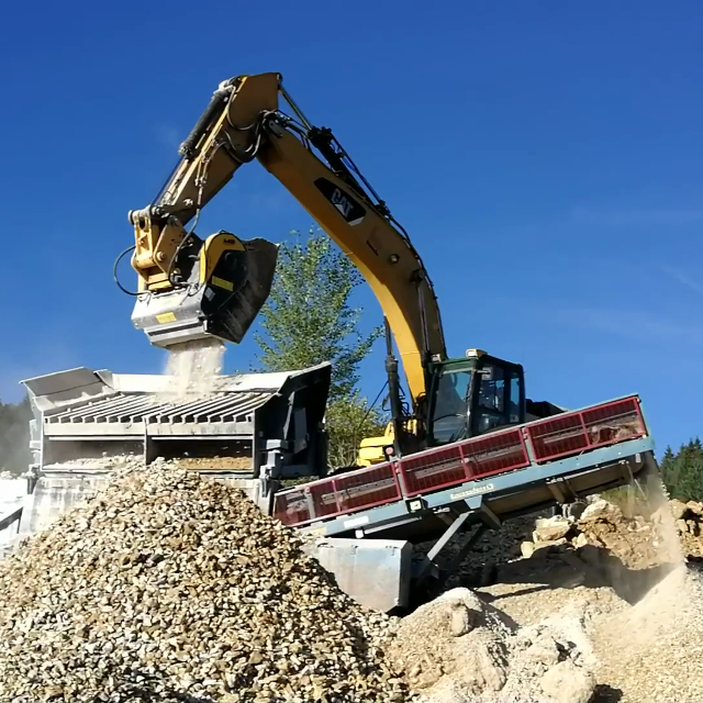 MB Crusher BF120.4 S4