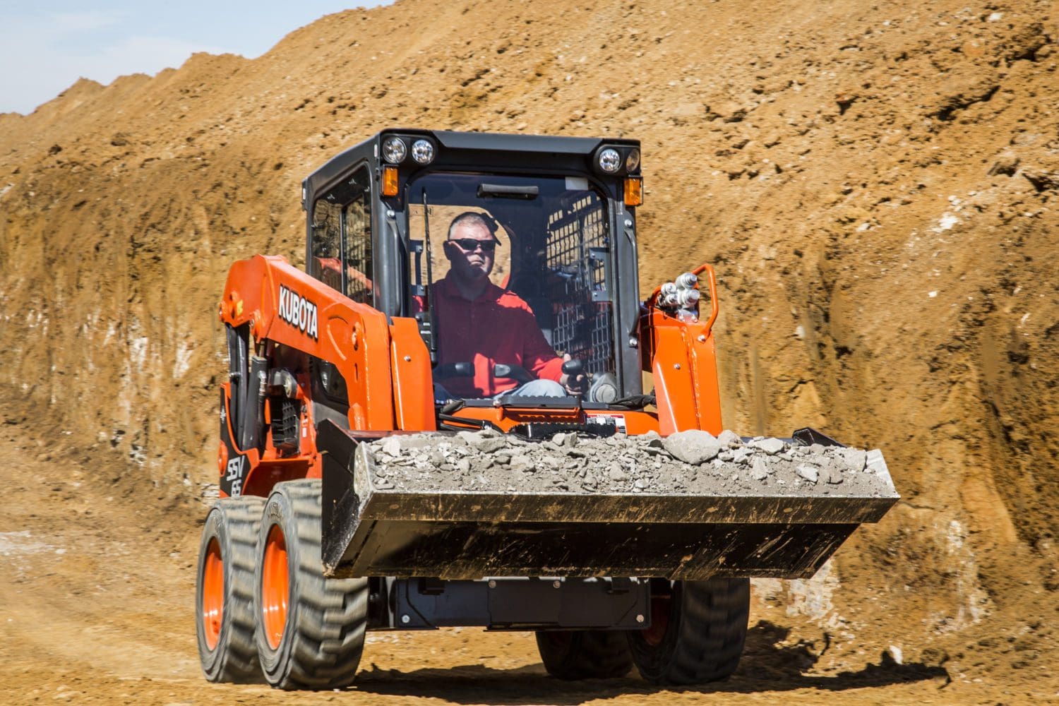 Kubota SSV75 Skid Steer Loaders